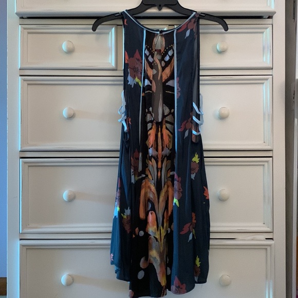 Free People pattern dress - Picture 2 of 6